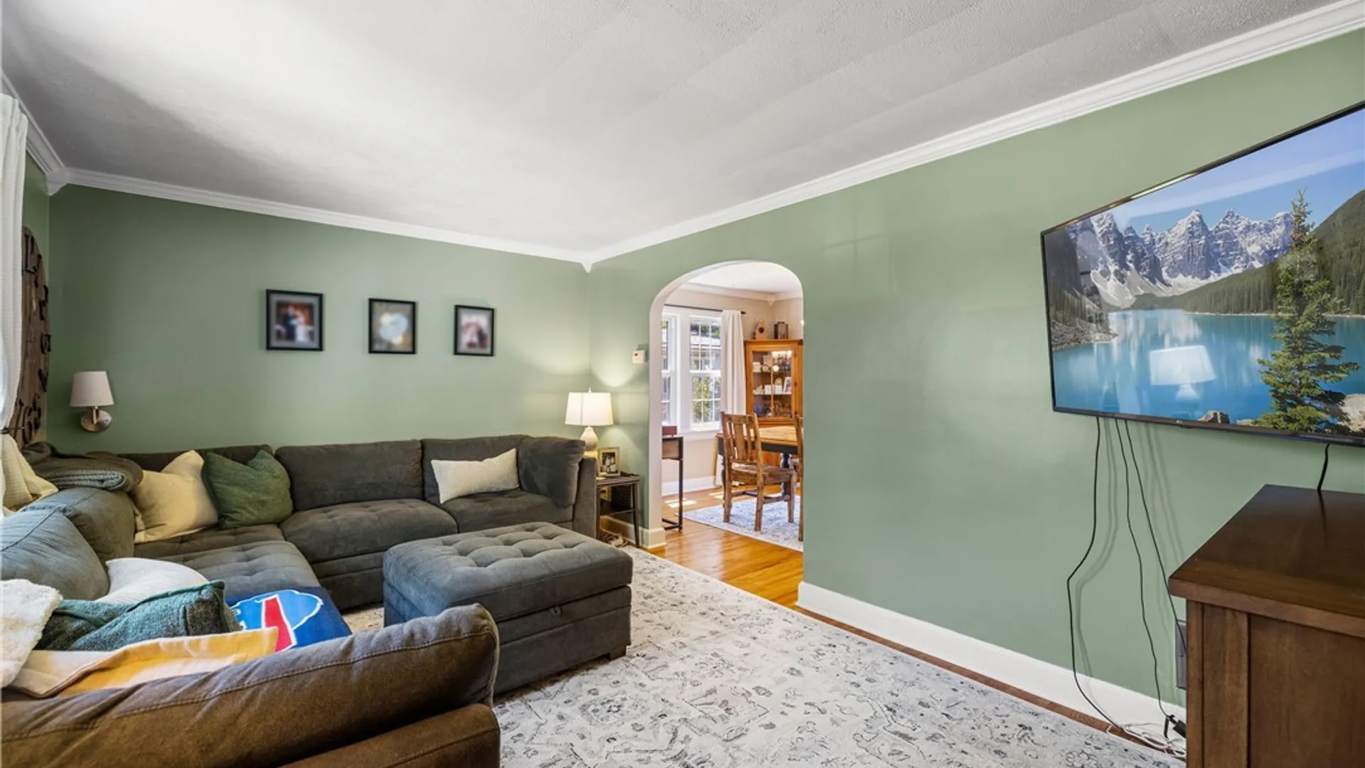 Property at 190 Springville Avenue, Amherst, NY 14226 11