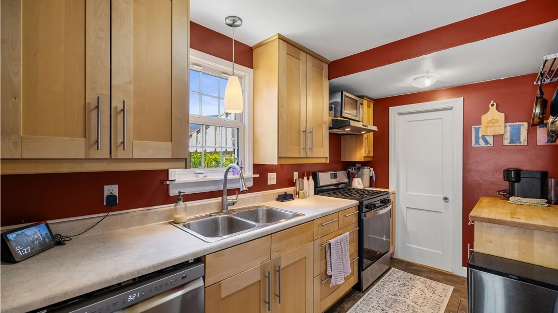 Property at 190 Springville Avenue, Amherst, NY 14226 3