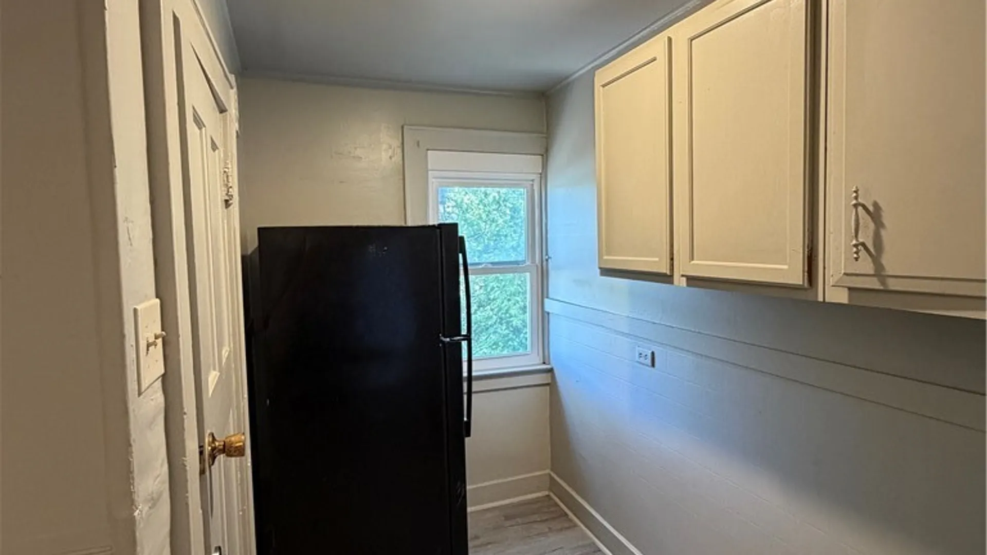 Property at 105 Murray Avenue, Syracuse, NY 13208 7