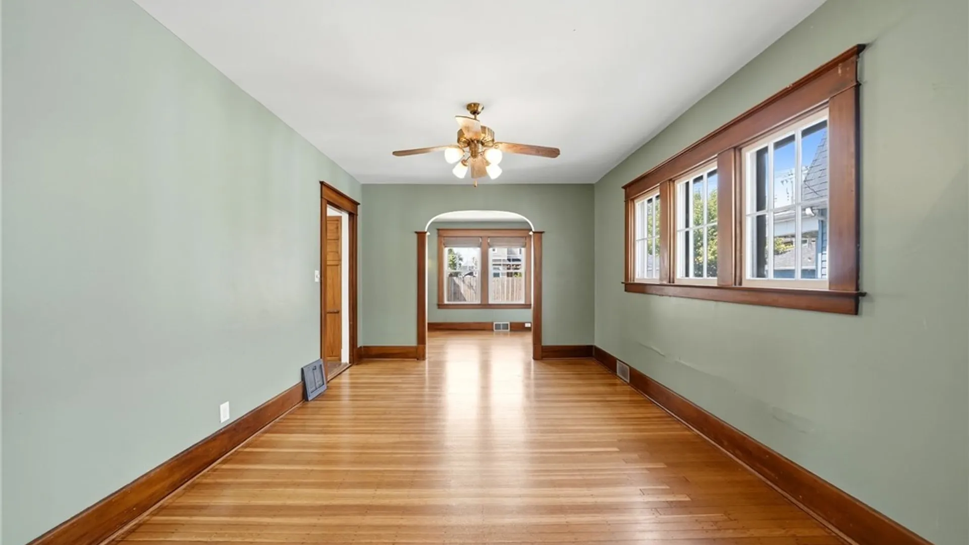 Property at 260 Warren Avenue, Tonawanda, NY 14217 13