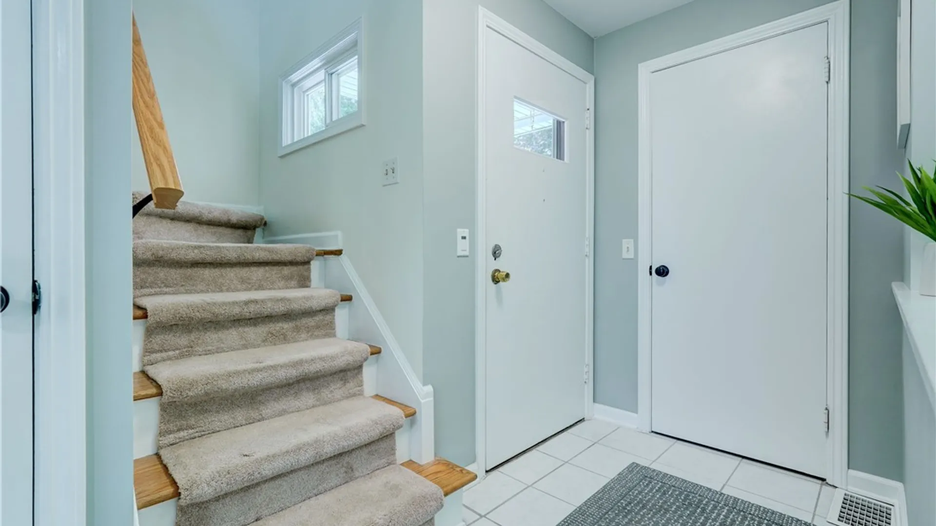 Property at 32 Charrington Road, Irondequoit, NY 14609 12