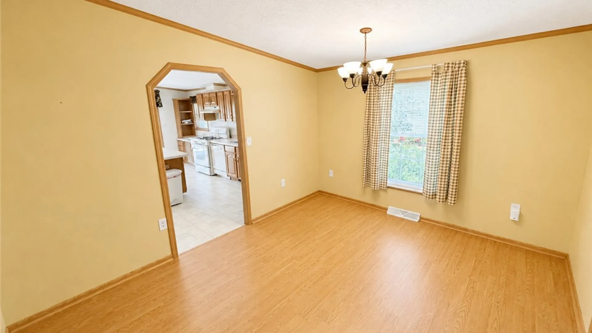 Property at 935 Ramada Drive, Victor, NY 14564 12