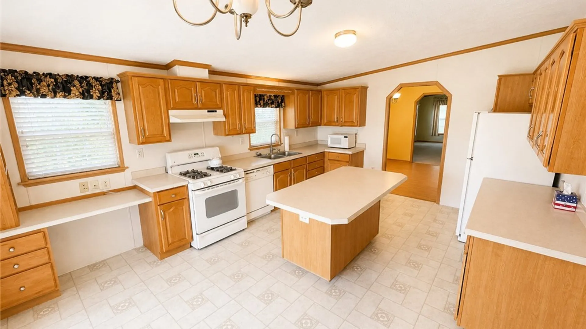 Property at 935 Ramada Drive, Victor, NY 14564 16