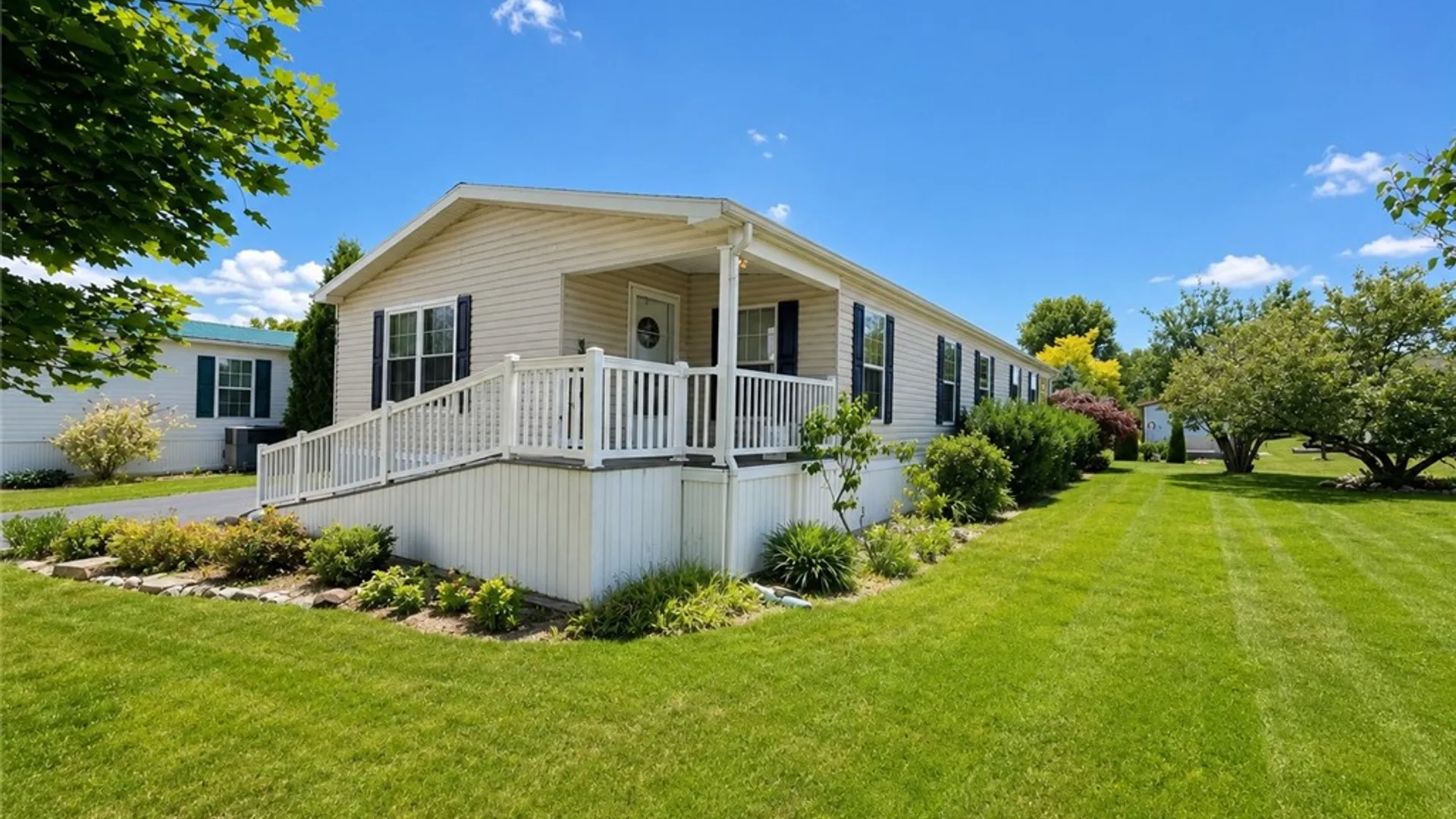Property at 935 Ramada Drive, Victor, NY 14564 3