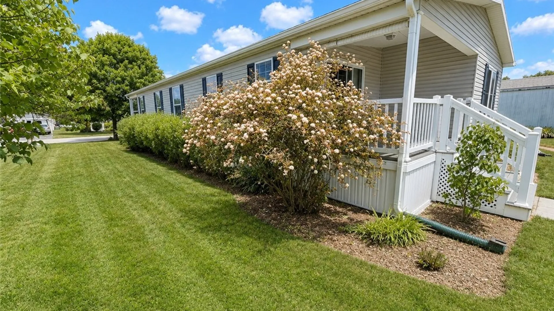 Property at 935 Ramada Drive, Victor, NY 14564 4
