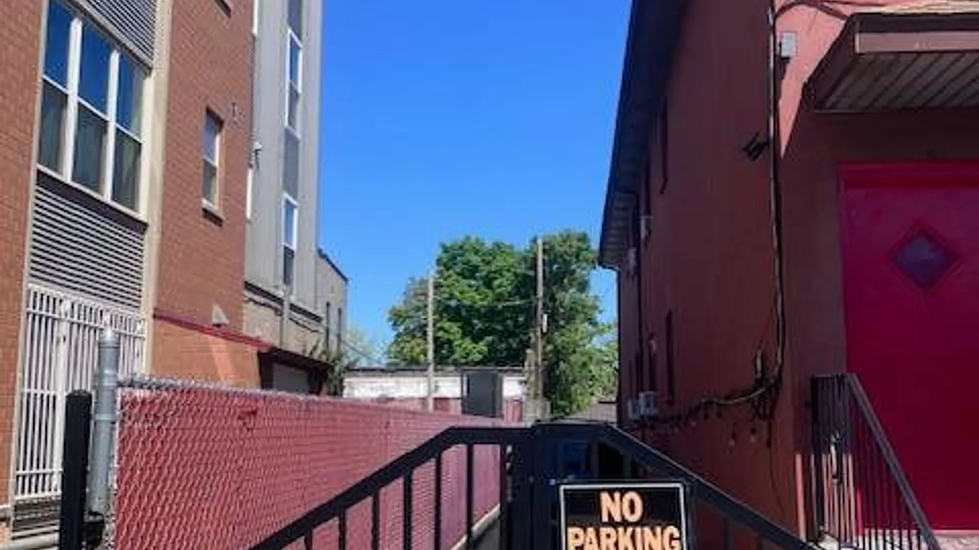 Property at 521 Glenmore Ave, Brooklyn, NY 11207 2