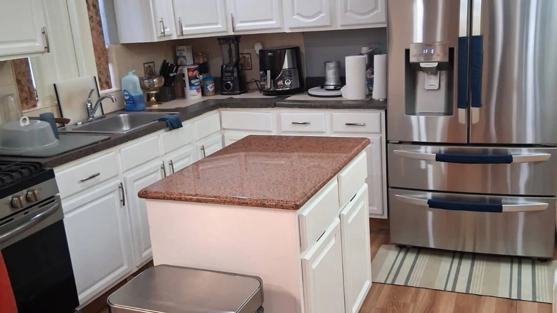 Property at 521 Glenmore Ave, Brooklyn, NY 11207 4