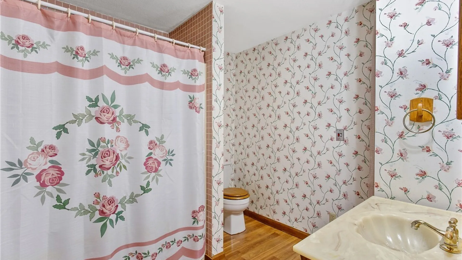 Property at 352 W 4th Street, Fulton, NY 13069 17