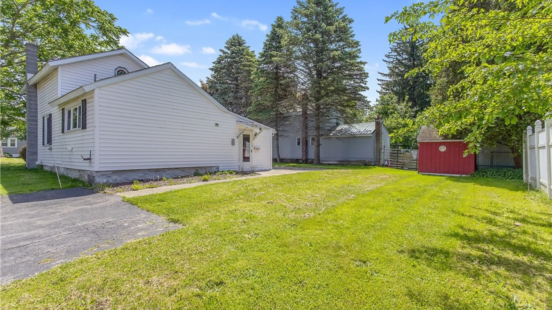 Property at 352 W 4th Street, Fulton, NY 13069 27