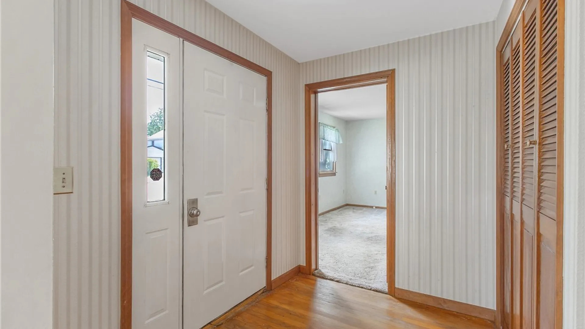 Property at 352 W 4th Street, Fulton, NY 13069 3