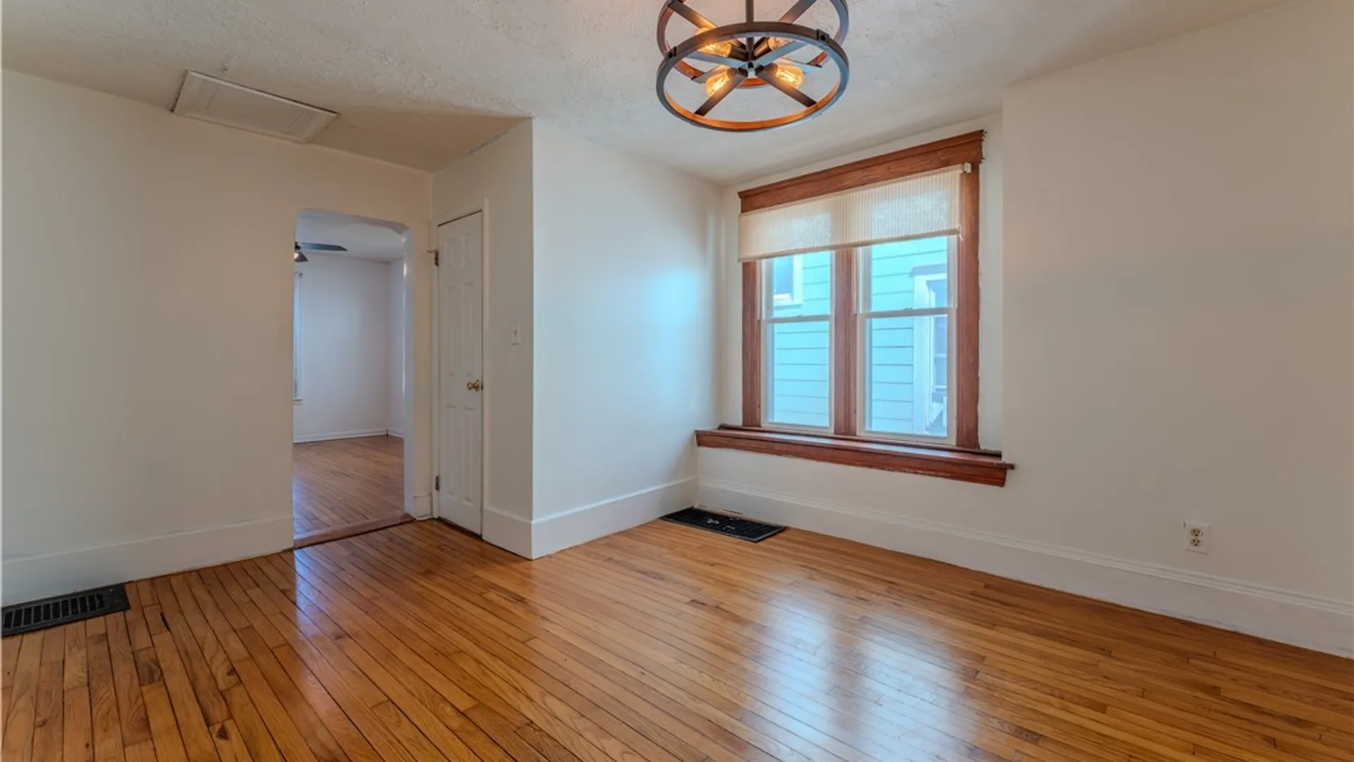 Property at 113 Paul Avenue, Syracuse, NY 13206 14