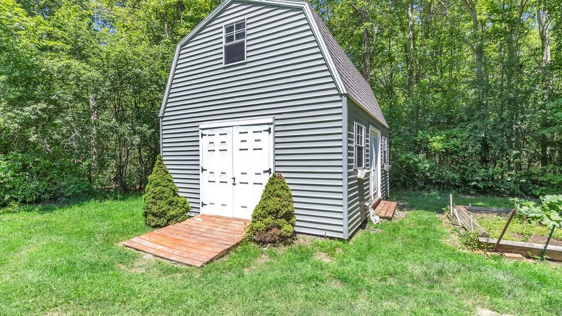 Property at 2133 Ferry Road, Grand Island, NY 14072 46