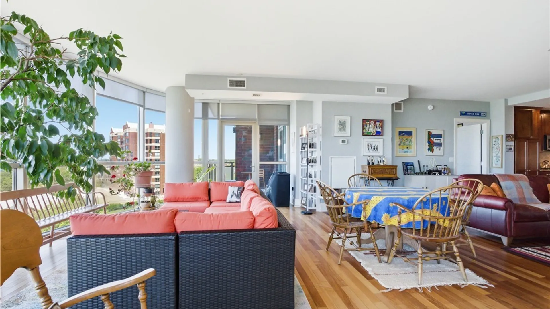 Property at 132 Lakefront Boulevard, Buffalo, NY 14202 22