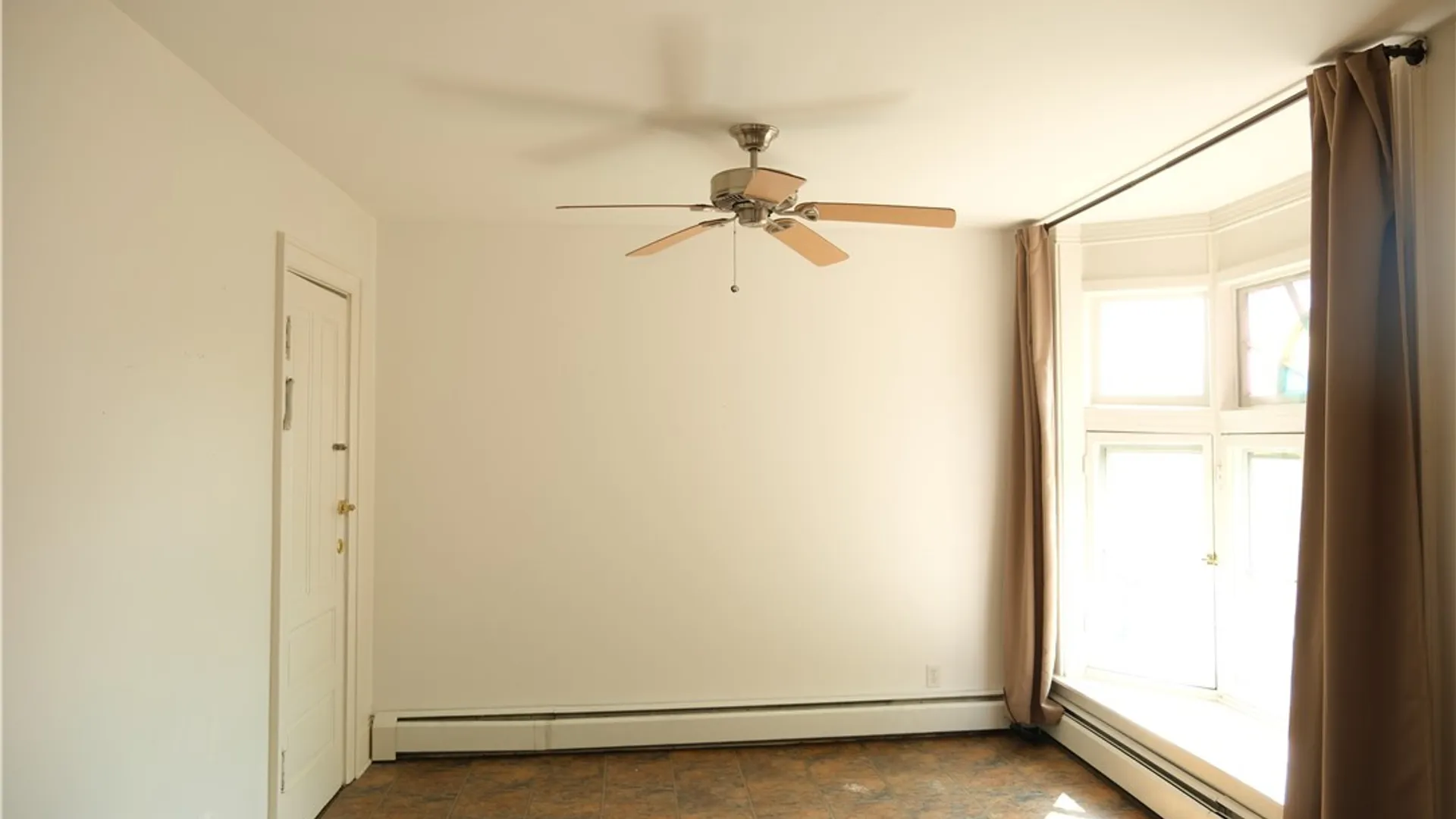 Property at 4 Saint Johns Place, Buffalo, NY 14201 3