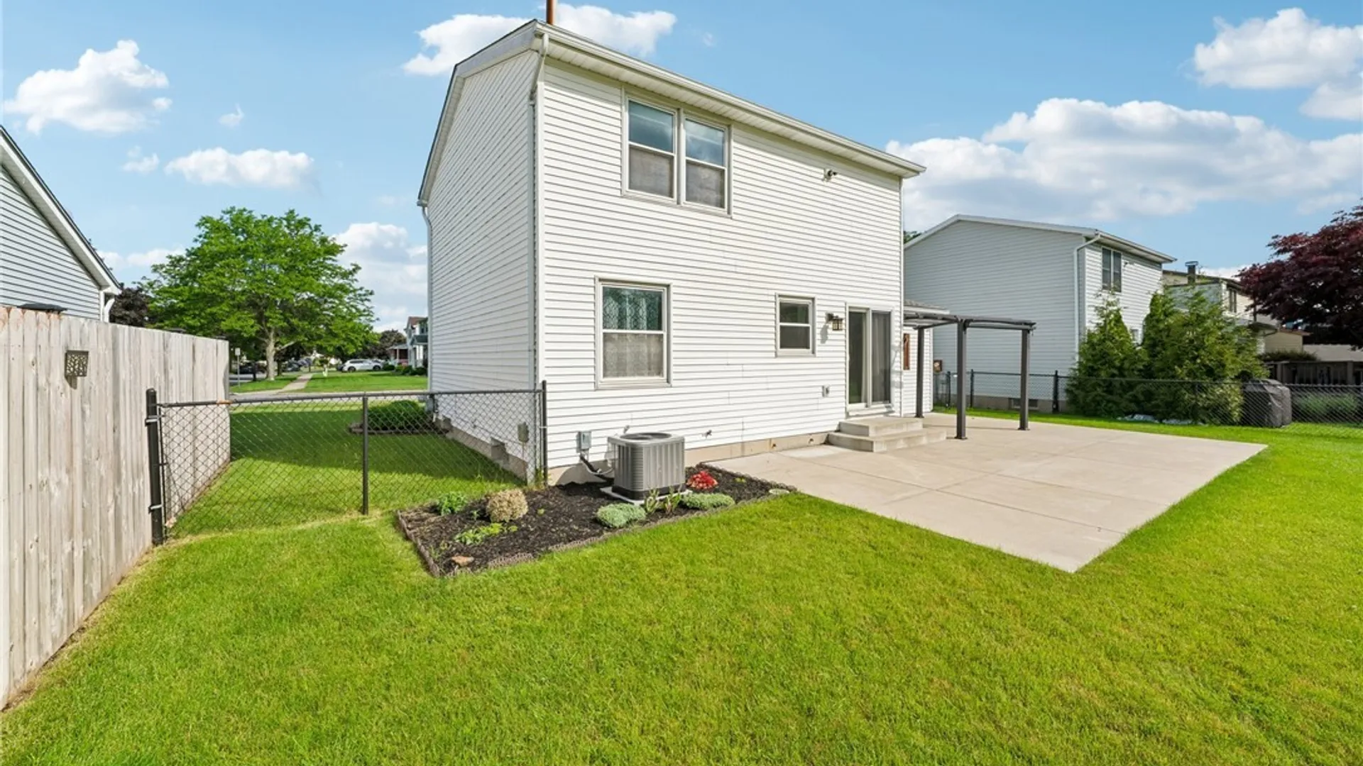 Property at 101 Hillpine Road, Cheektowaga, NY 14227 31