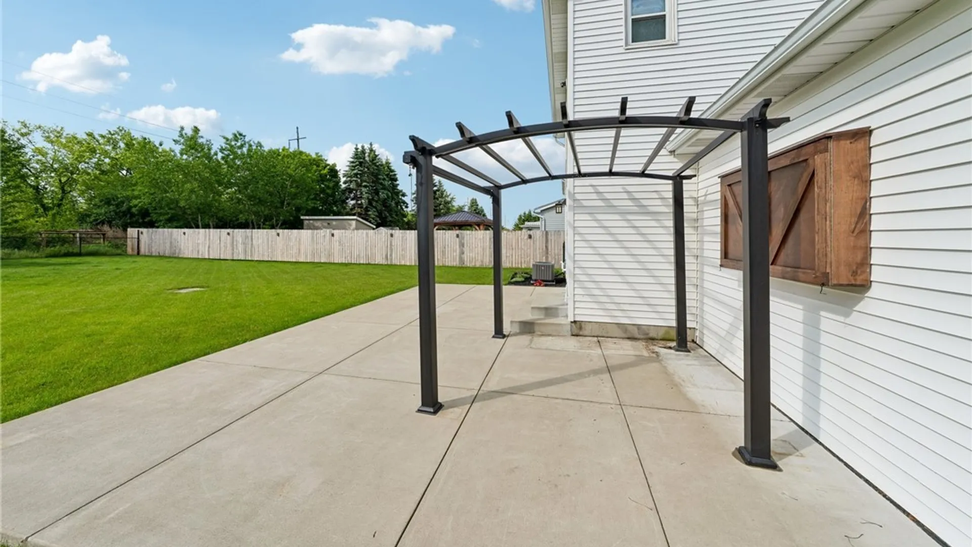 Property at 101 Hillpine Road, Cheektowaga, NY 14227 34