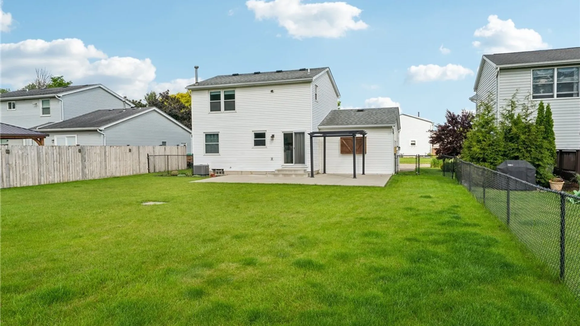 Property at 101 Hillpine Road, Cheektowaga, NY 14227 39