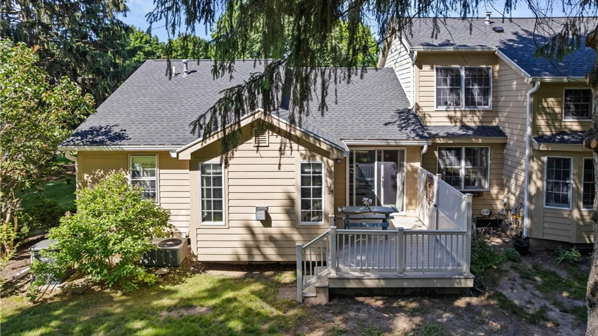 Property at 24 Winding Wood, Pittsford, NY 14534 40