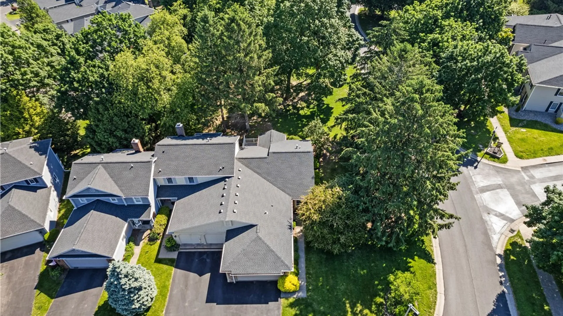 Property at 24 Winding Wood, Pittsford, NY 14534 44