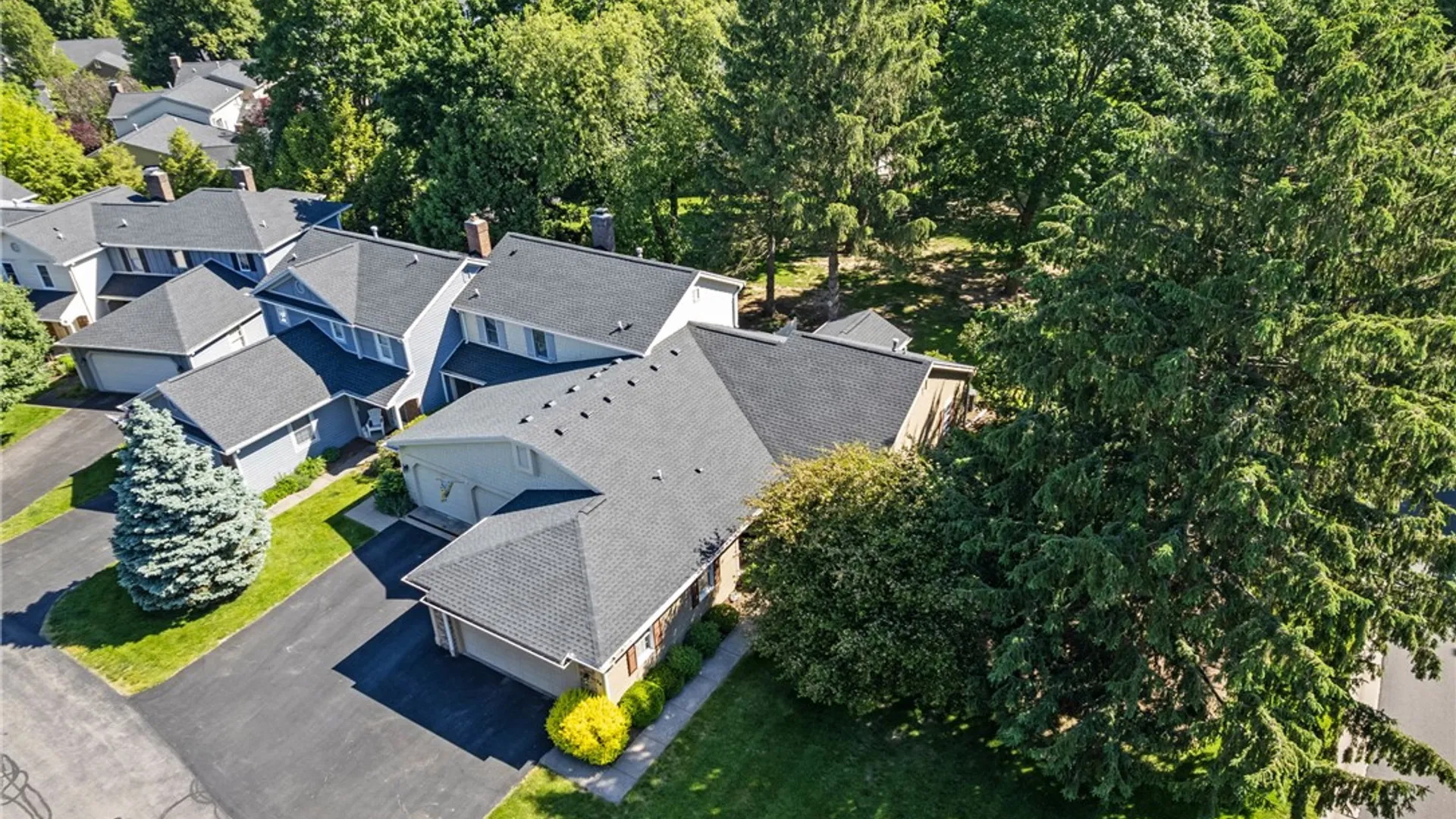 Property at 24 Winding Wood, Pittsford, NY 14534 45