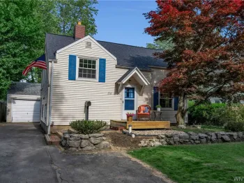232 Highland Drive, Amherst, NY 14221