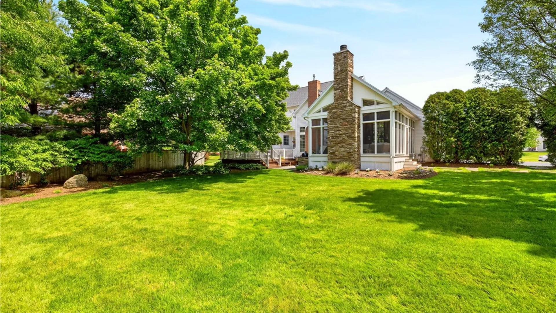 Property at 47 Scarborough Park, Penfield, NY 14625 44
