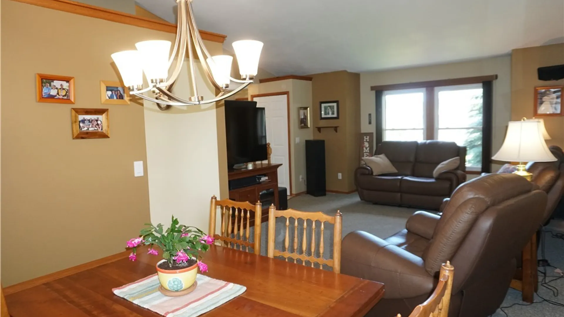 Property at 5229 Cremona, Clay, NY 13041 16