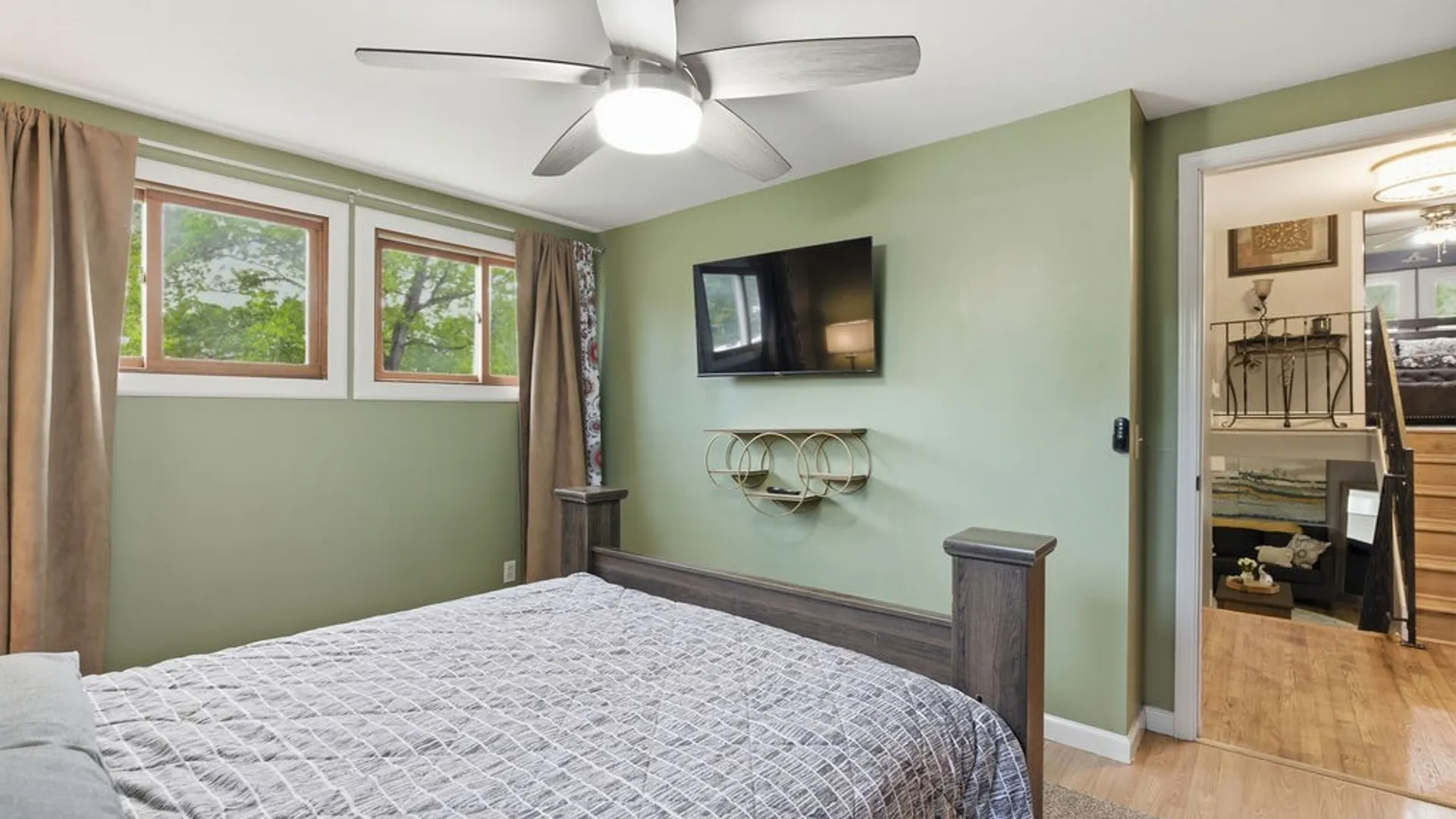Property at 4 Alder Lane, Clay, NY 13090 26