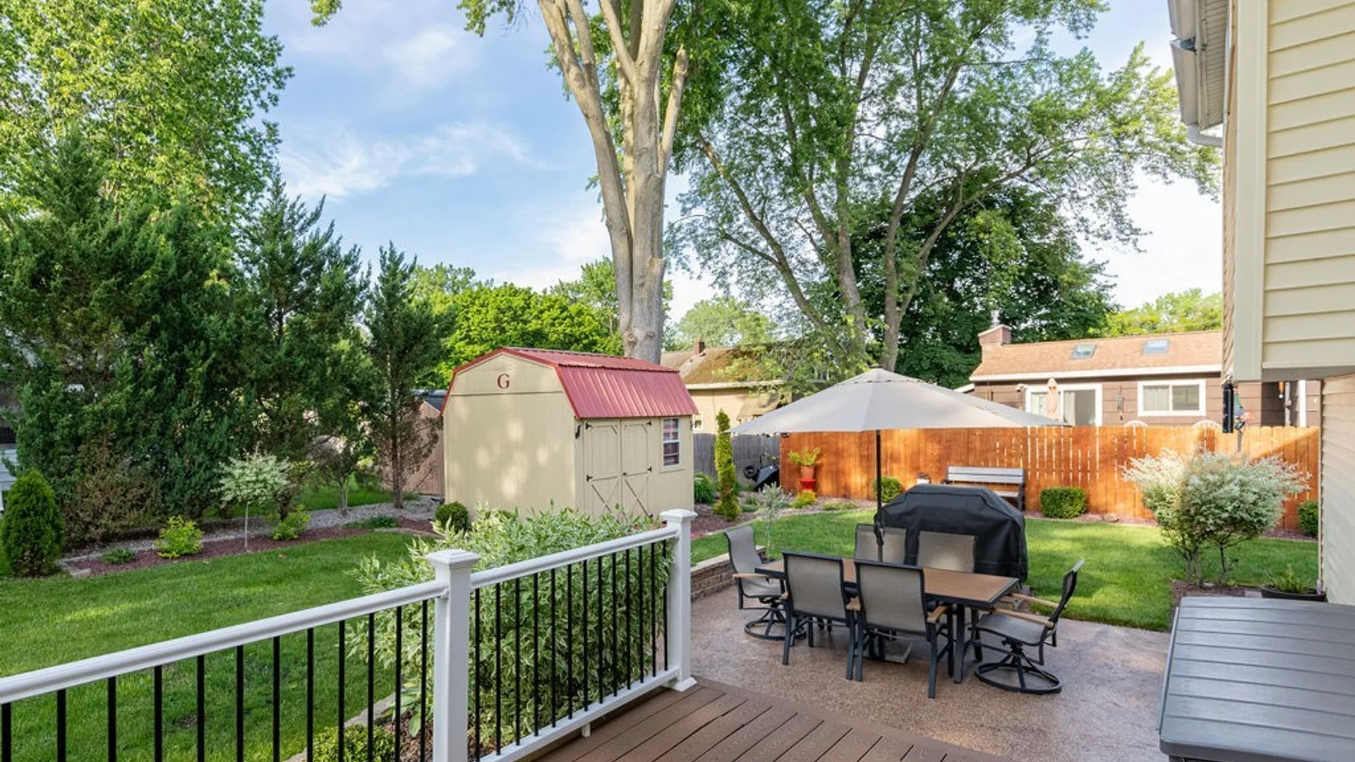 Property at 4 Alder Lane, Clay, NY 13090 8