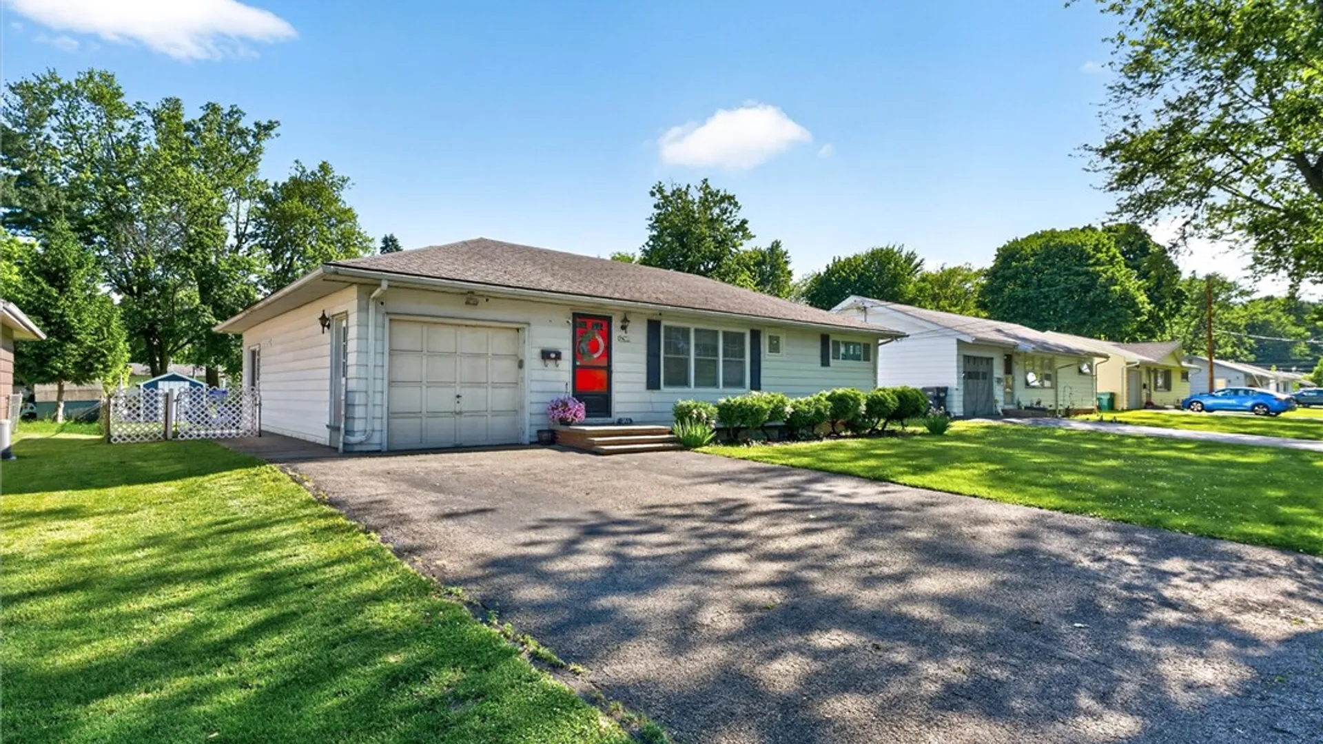 Property at 213 Ransford Avenue, Irondequoit, NY 14622 2