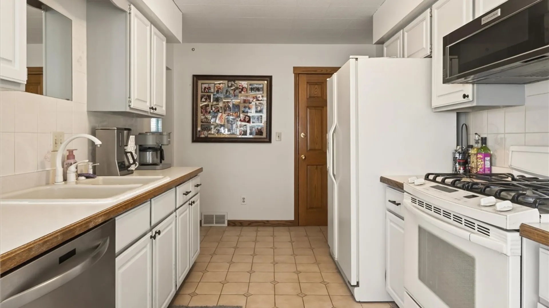 Property at 213 Ransford Avenue, Irondequoit, NY 14622 28