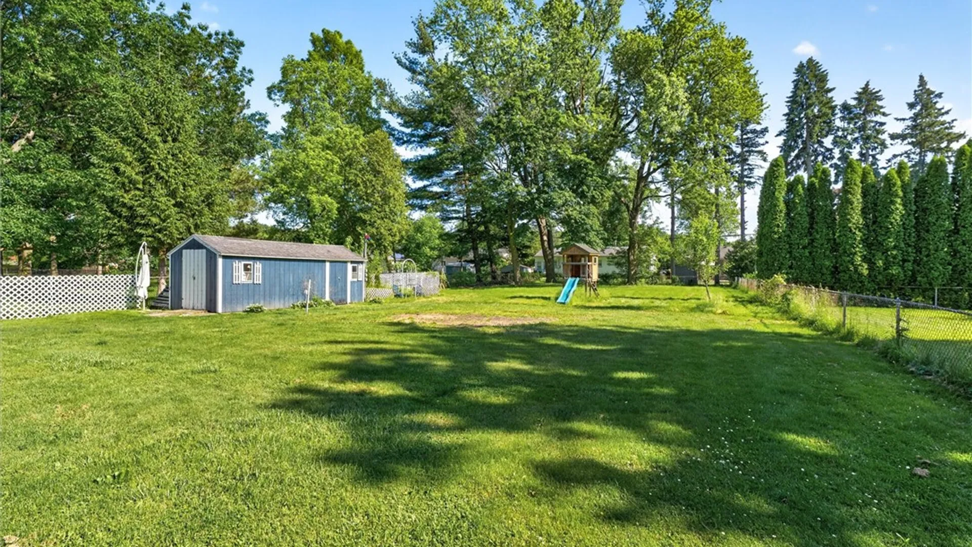 Property at 213 Ransford Avenue, Irondequoit, NY 14622 5