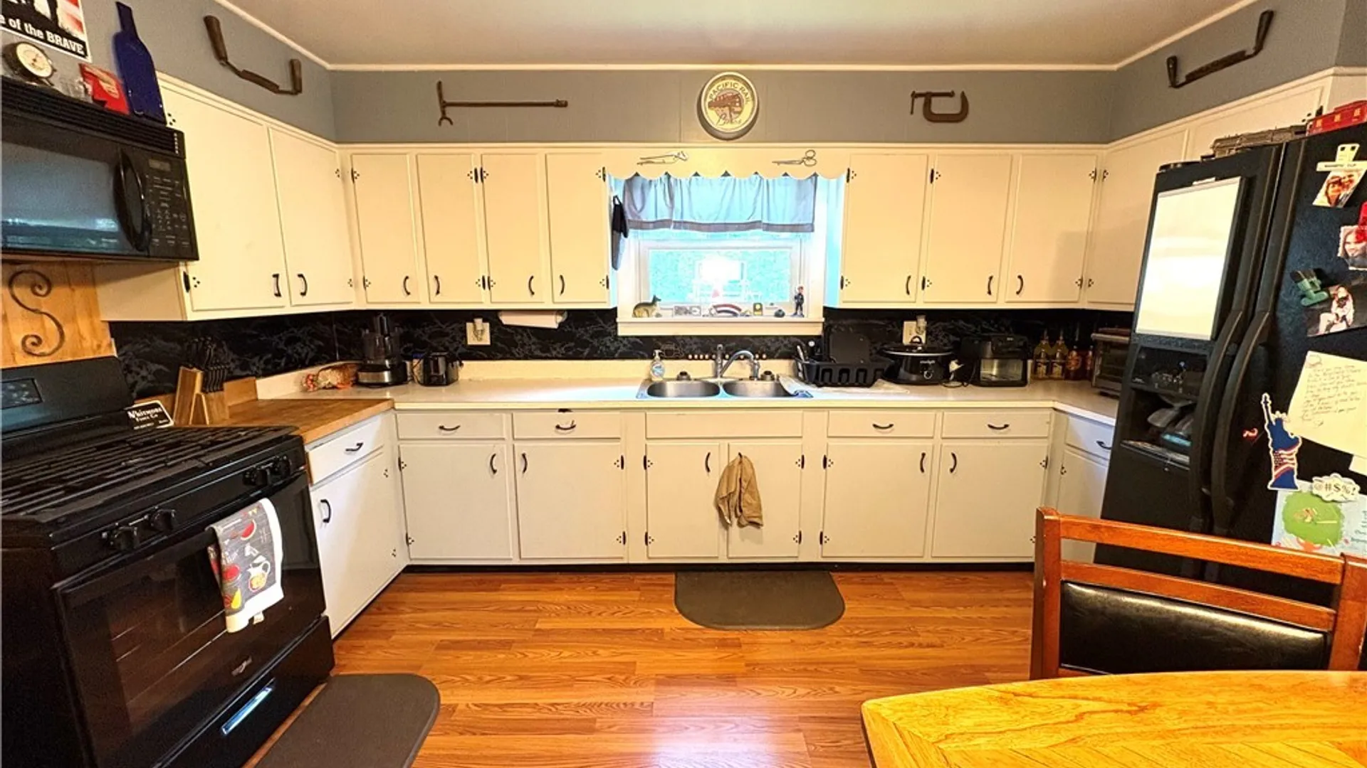 Property at 136 N Fulton Street, Auburn, NY 13021 11