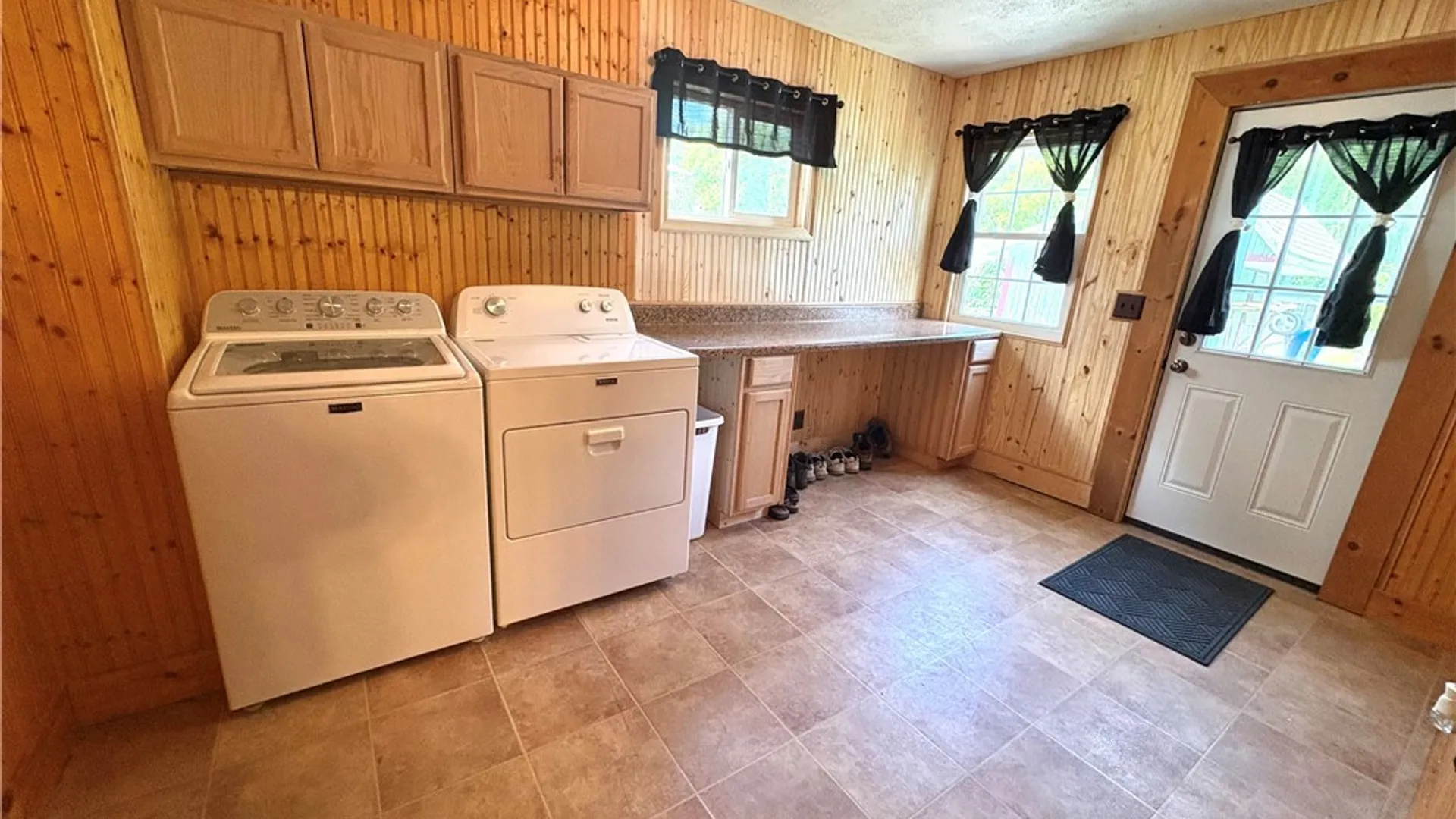 Property at 136 N Fulton Street, Auburn, NY 13021 27