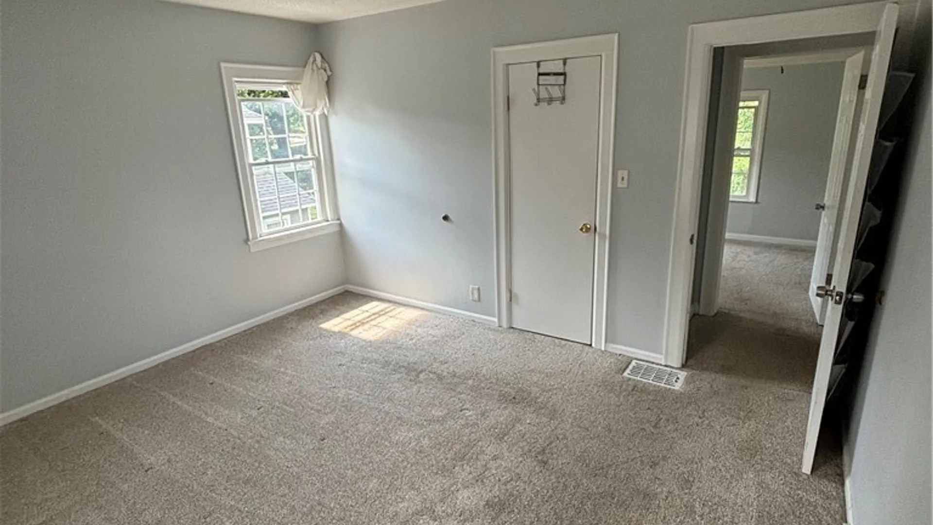 Property at 102 Wellington Road, DeWitt, NY 13214 26