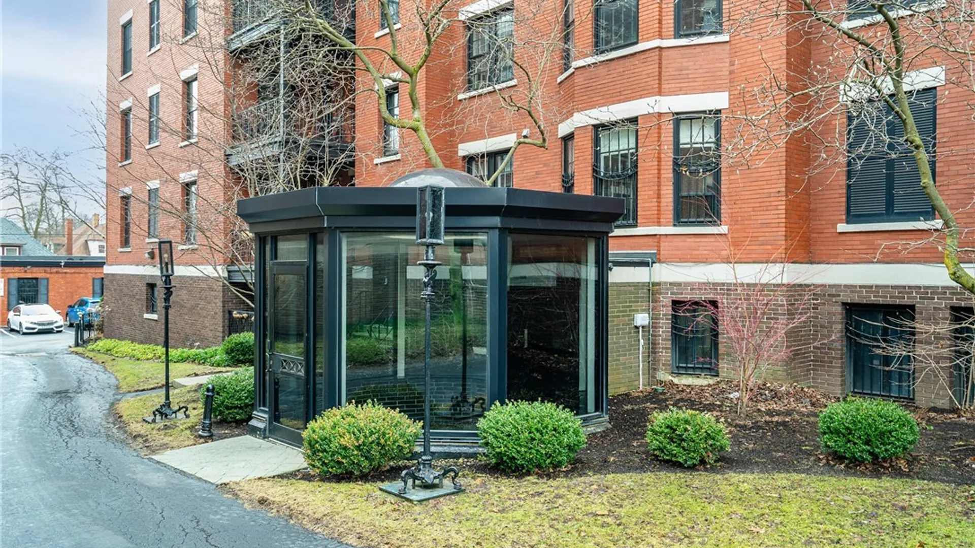 Property at 1141 Delaware Avenue, Buffalo, NY 14209 4