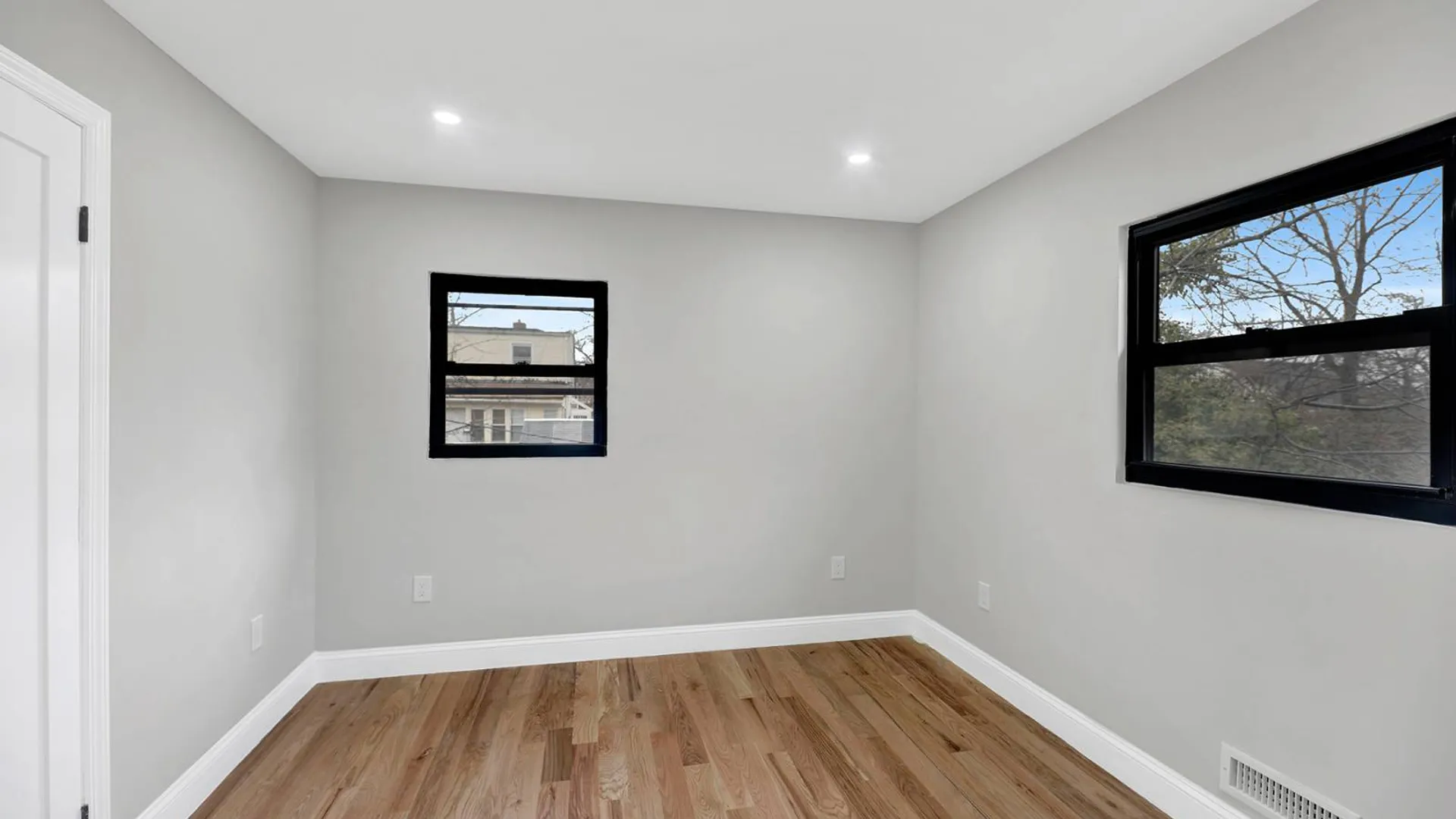 Property at 1559 remsen ave, brooklyn, NY 11236 11