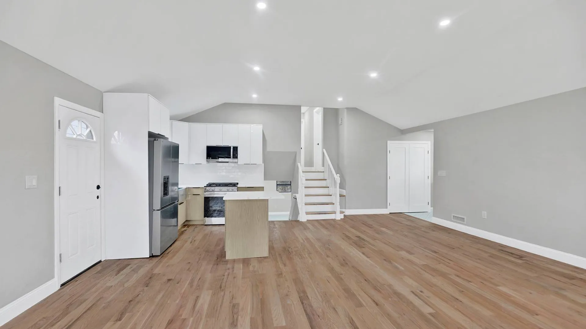 Property at 1559 remsen ave, brooklyn, NY 11236 19