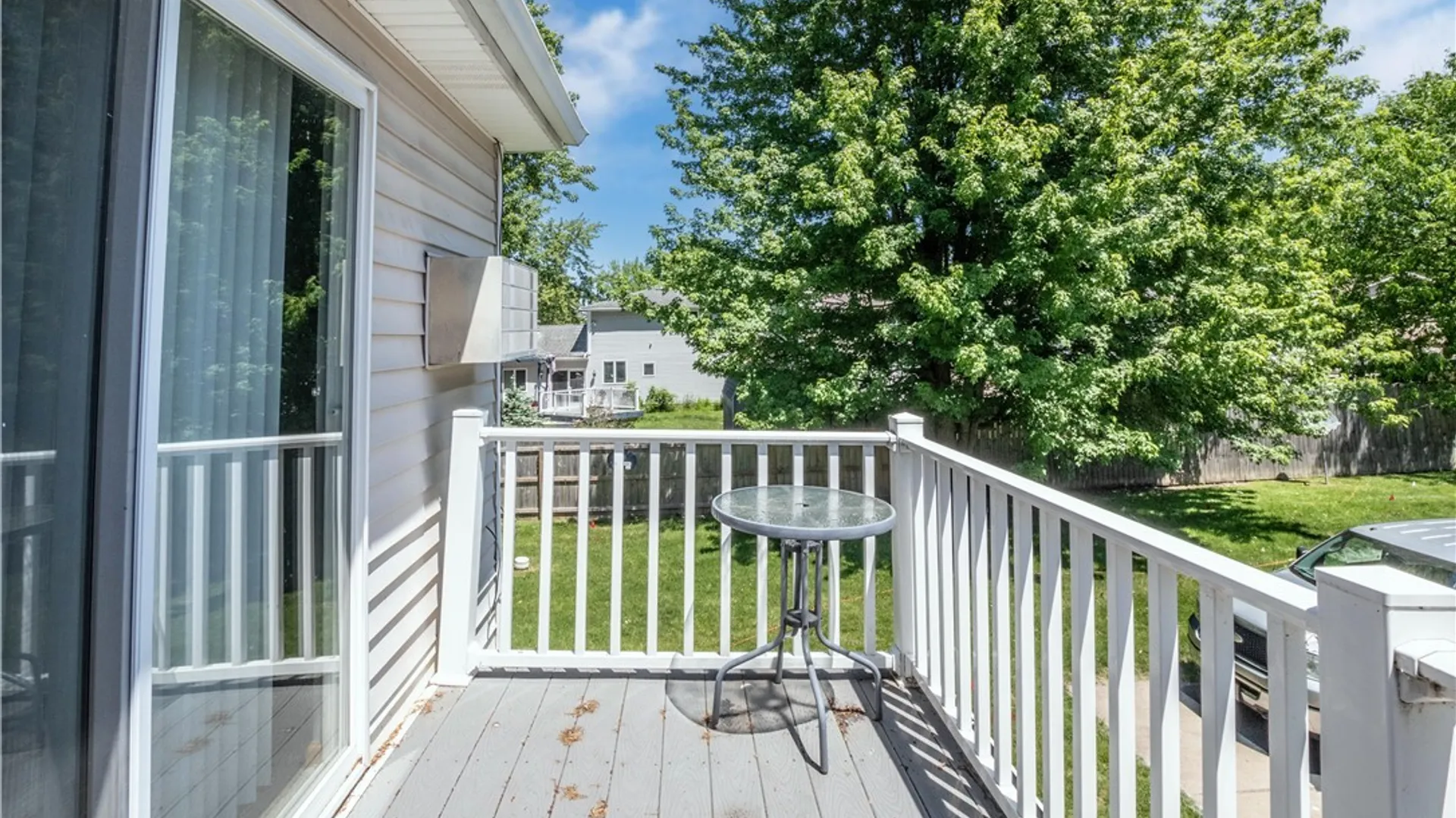 Property at 12 Sunmist Sq, Amherst, NY 14228 36