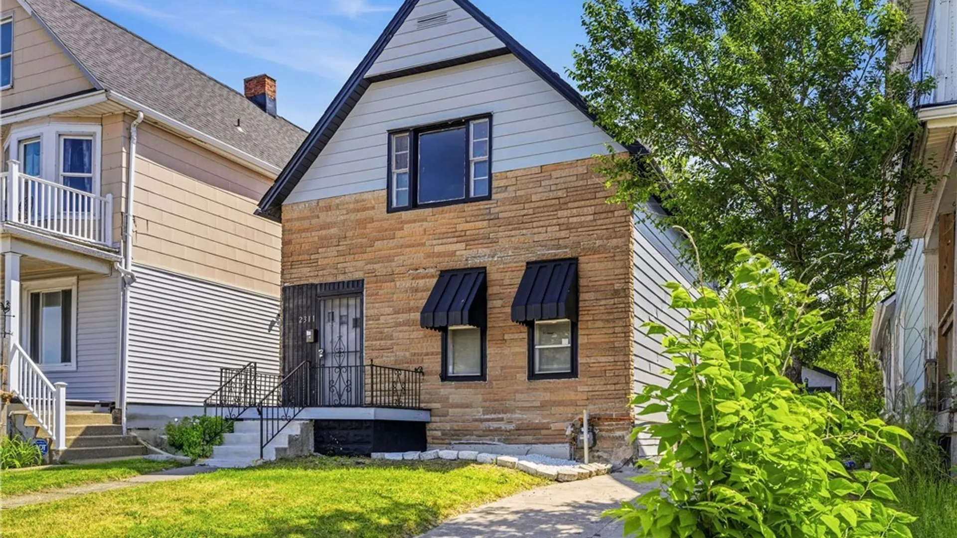 Property at 2311 Niagara Street, Buffalo, NY 14207 3