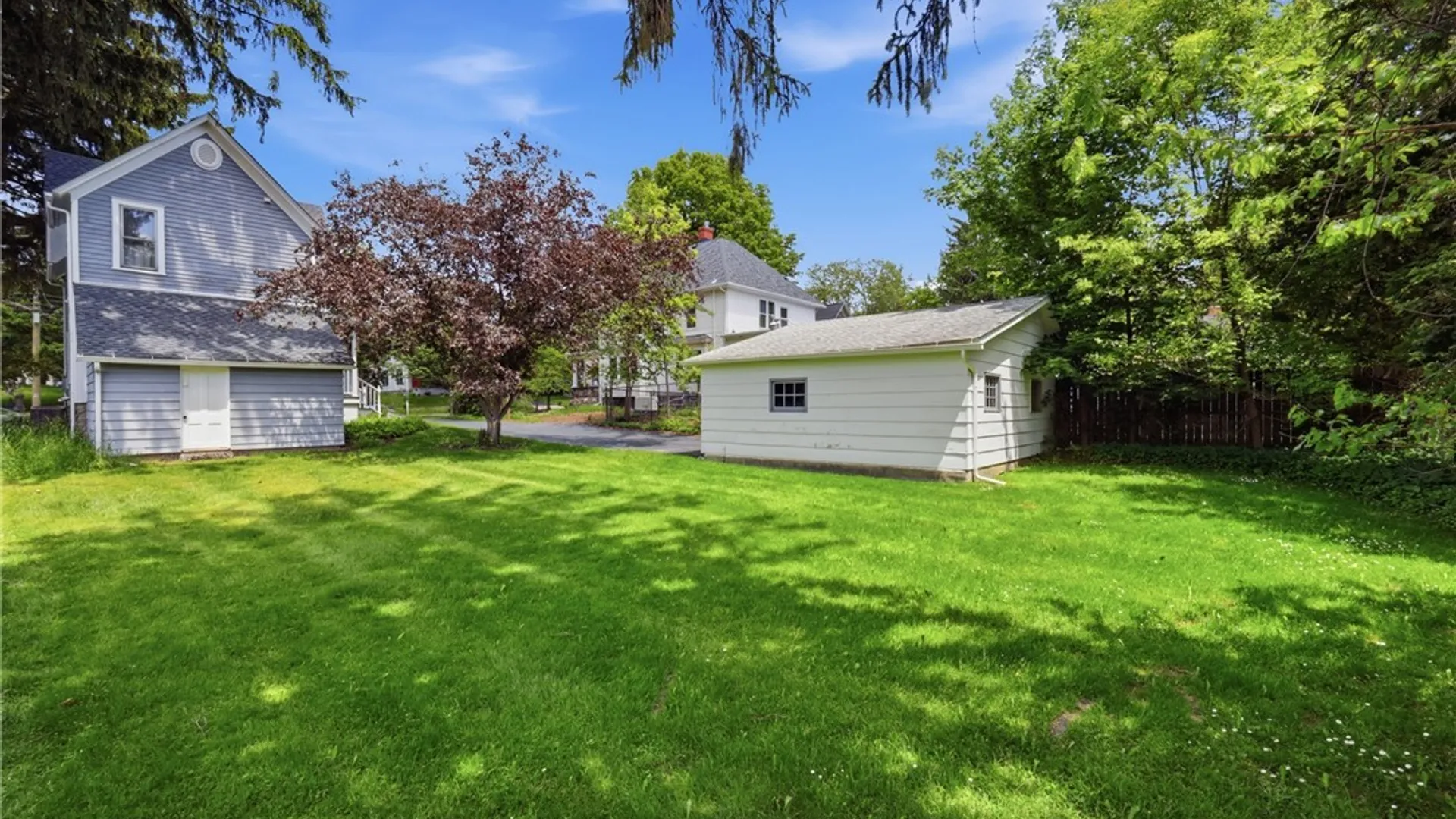 Property at 691 Oakwood Avenue, Aurora, NY 14052 23