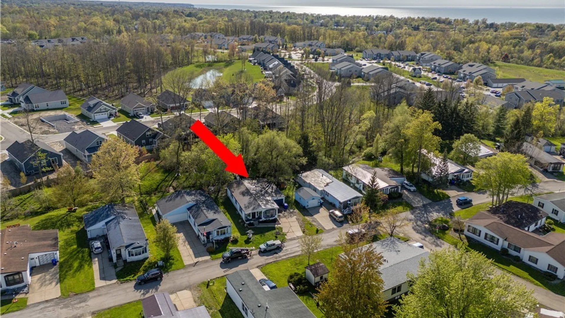 Property at 45 Waterview Parkway, Hamburg, NY 14075 27