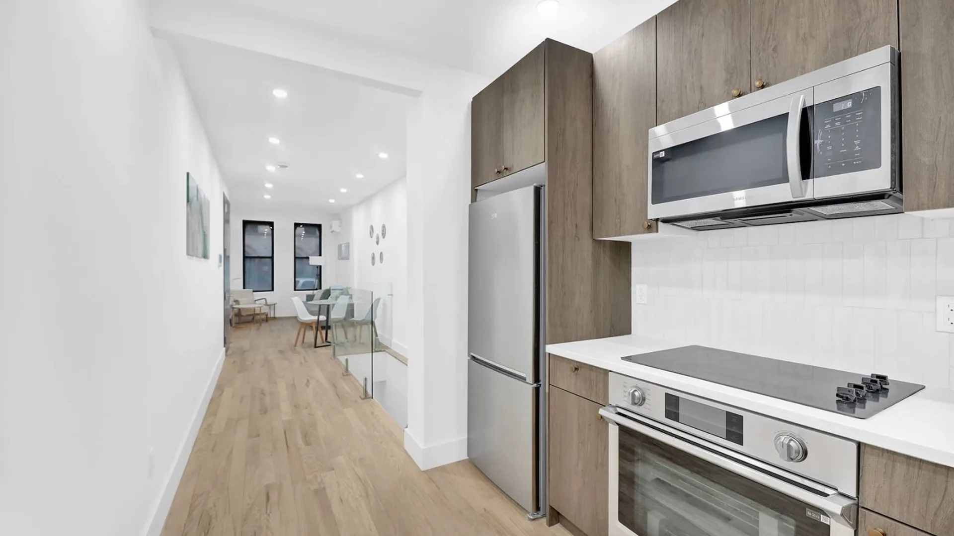 Property at 811 classon ave, brooklyn, NY 11238 14