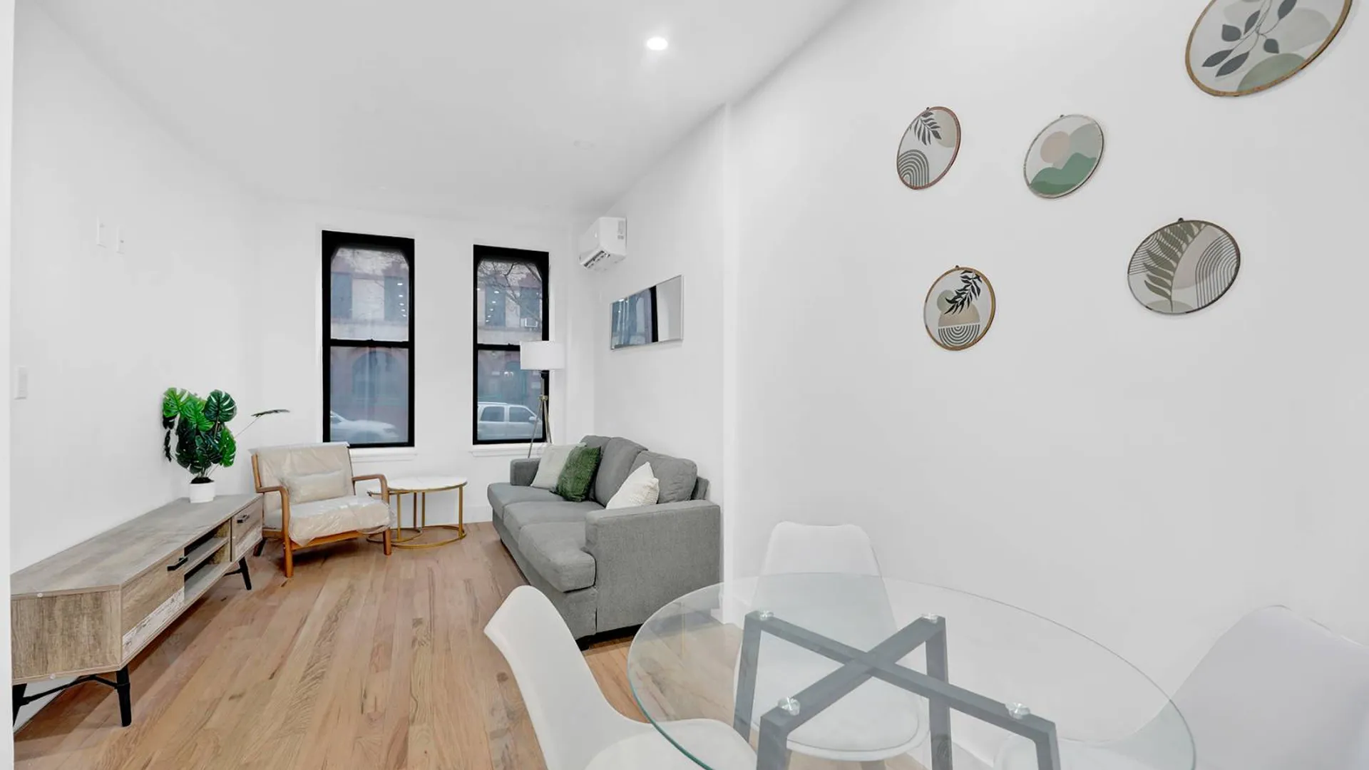 Property at 811 classon ave, brooklyn, NY 11238 3