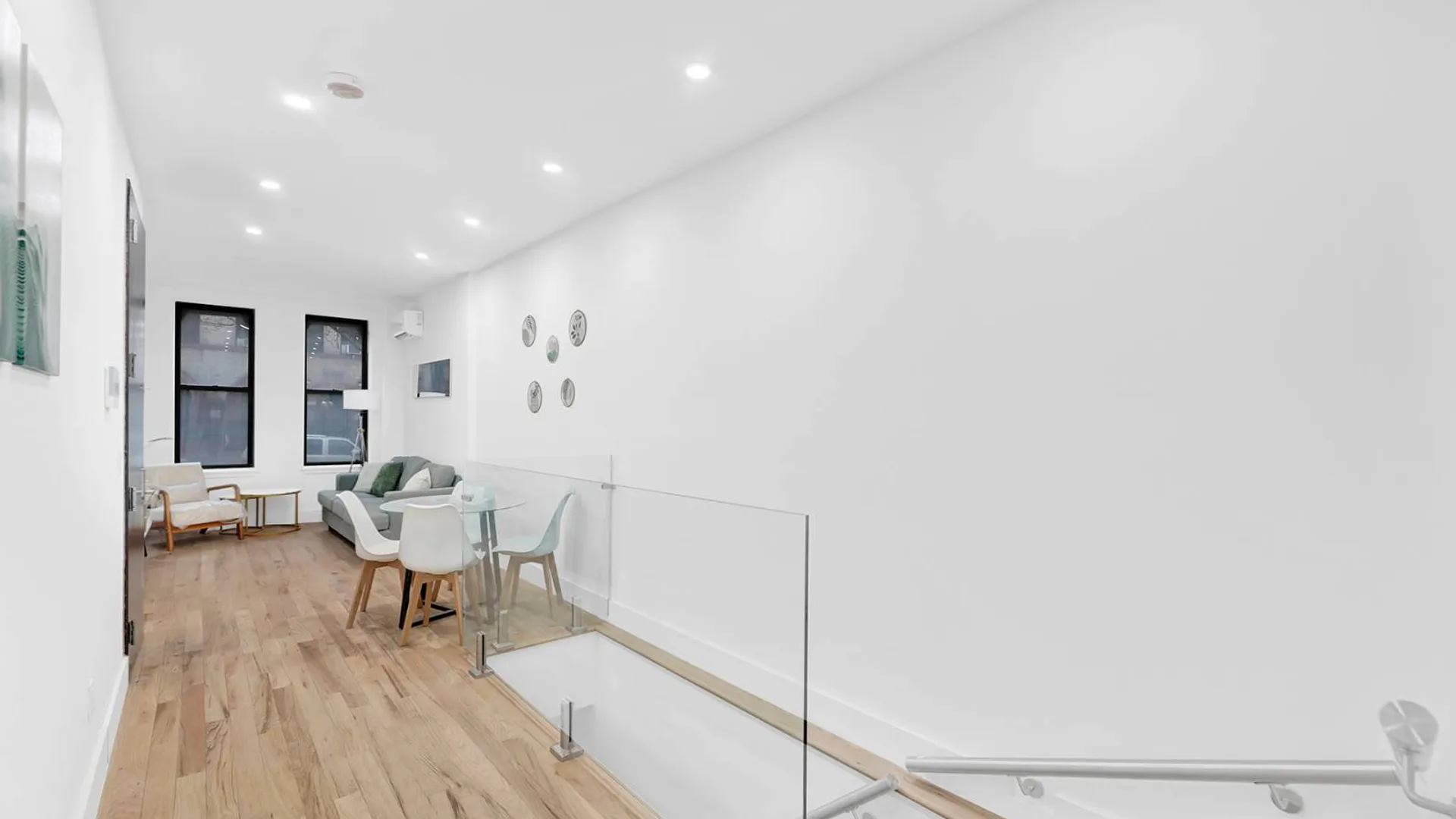 Property at 811 classon ave, brooklyn, NY 11238 6