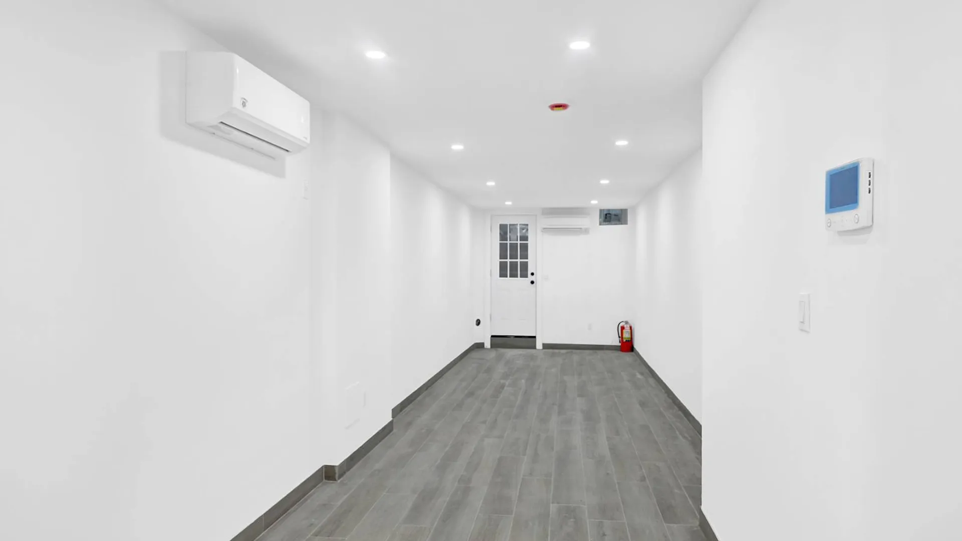 Property at 811 classon ave, brooklyn, NY 11238 8