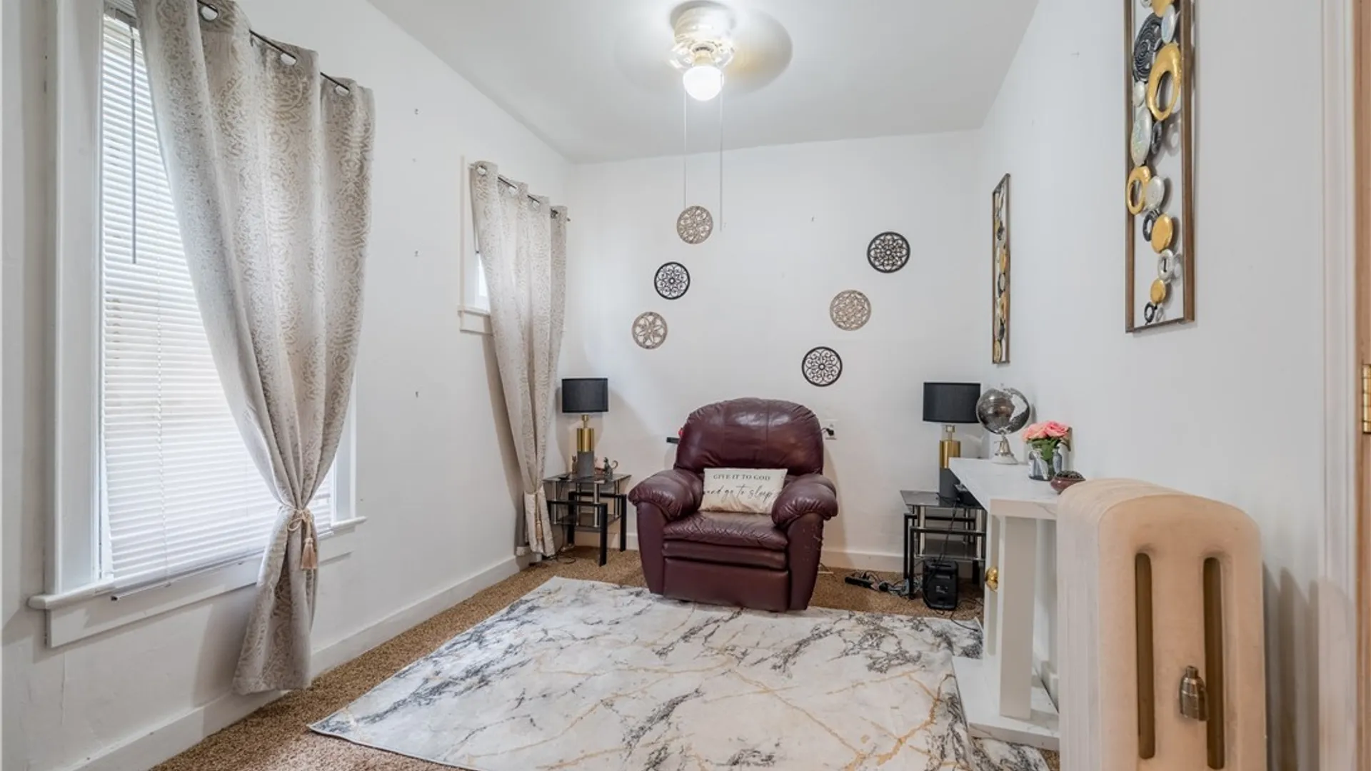 Property at 179 Villa Avenue, Buffalo, NY 14216 3