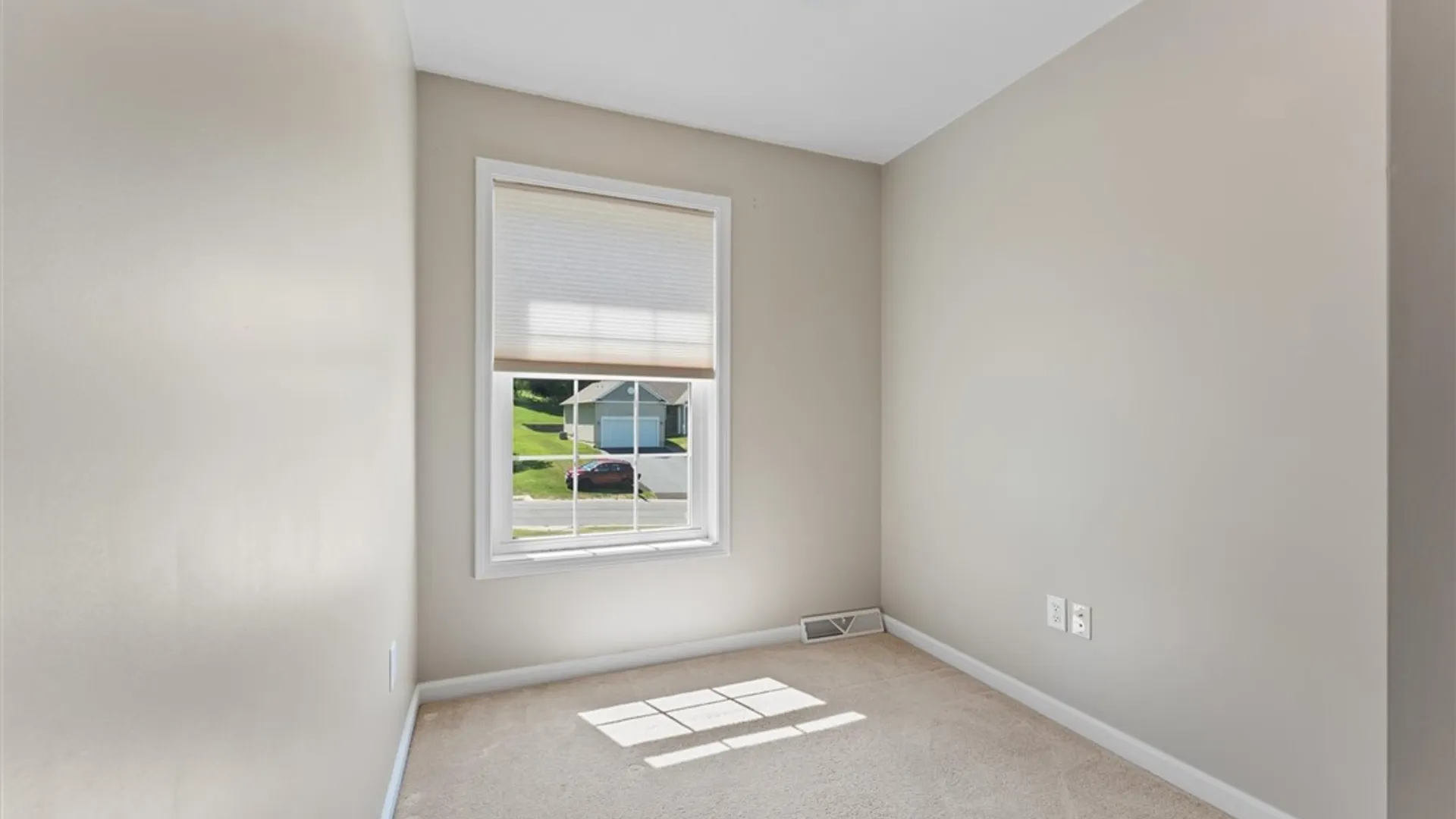 Property at 4454 Renee Meadows Drive, Onondaga, NY 13215 29
