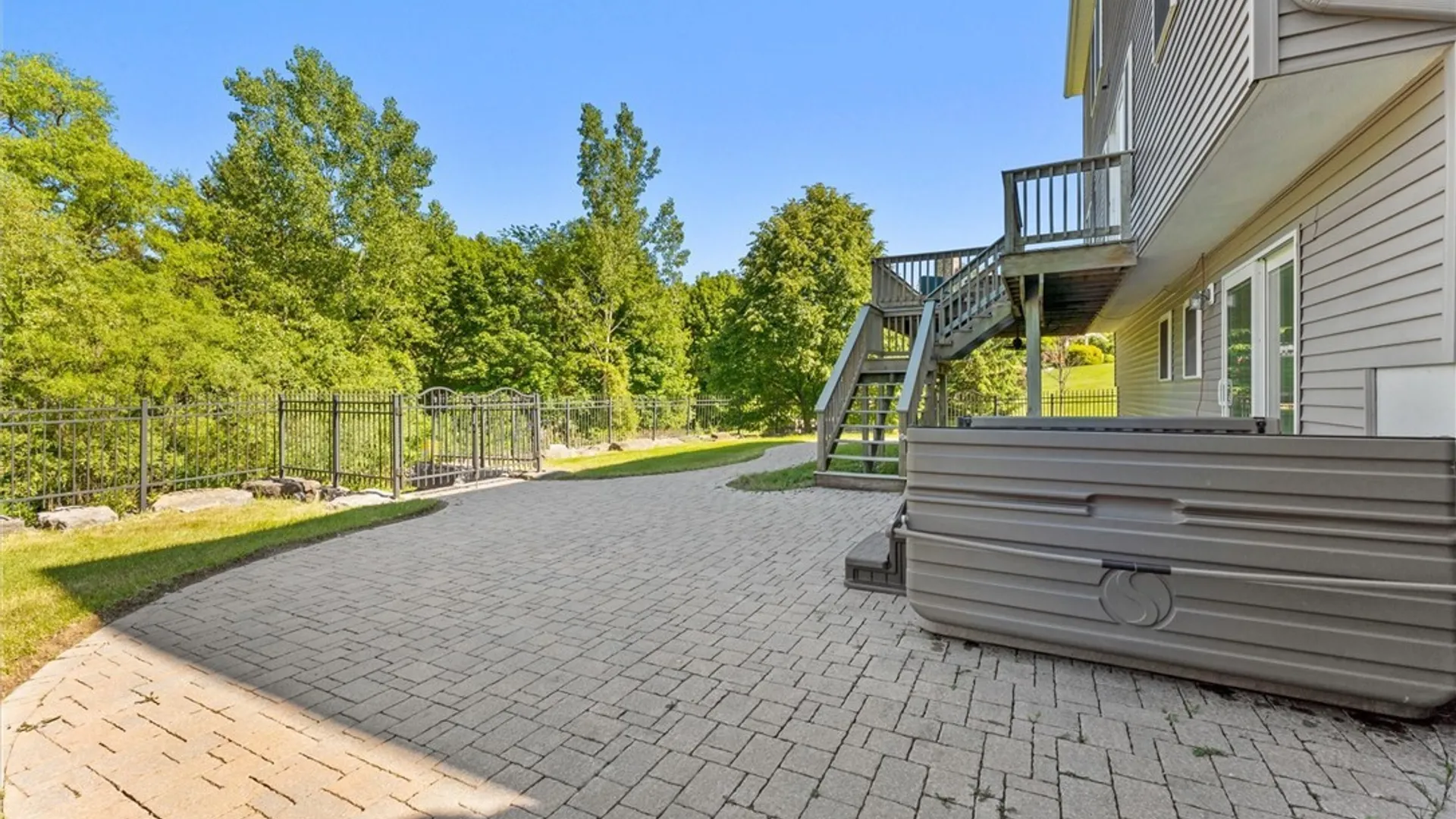 Property at 4454 Renee Meadows Drive, Onondaga, NY 13215 41