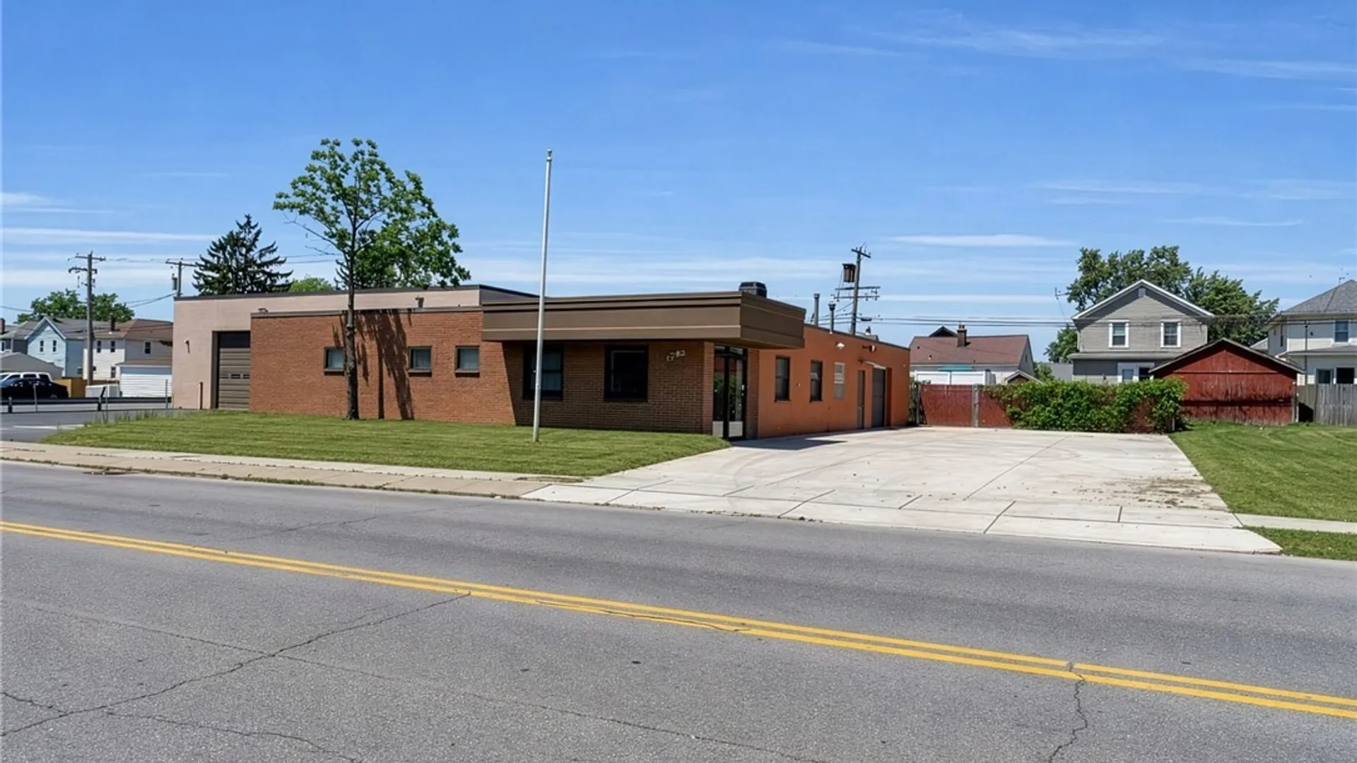 Property at 1783 Kenmore Avenue, Tonawanda, NY 14217 2